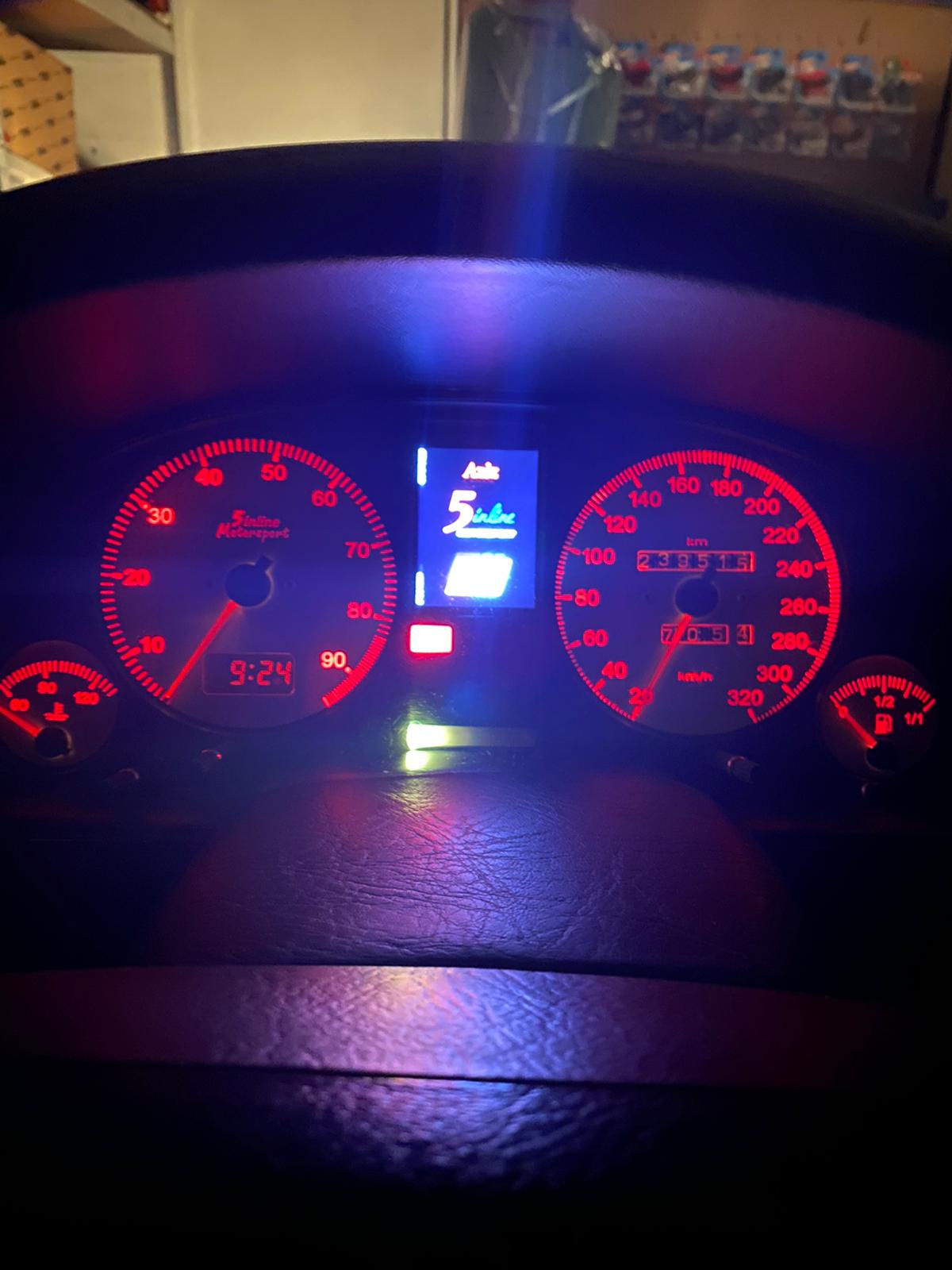 CAN-Checked-Display Umbau für Audi RS2