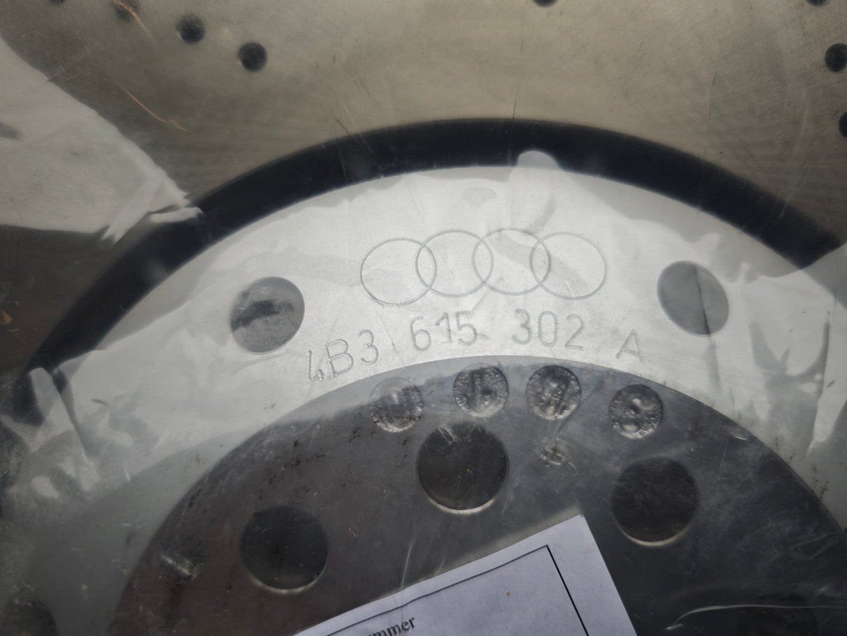 Original Audi Lamborghini RS6 Bremsscheiben 365x34mm 4B3615301E 4B3615302A