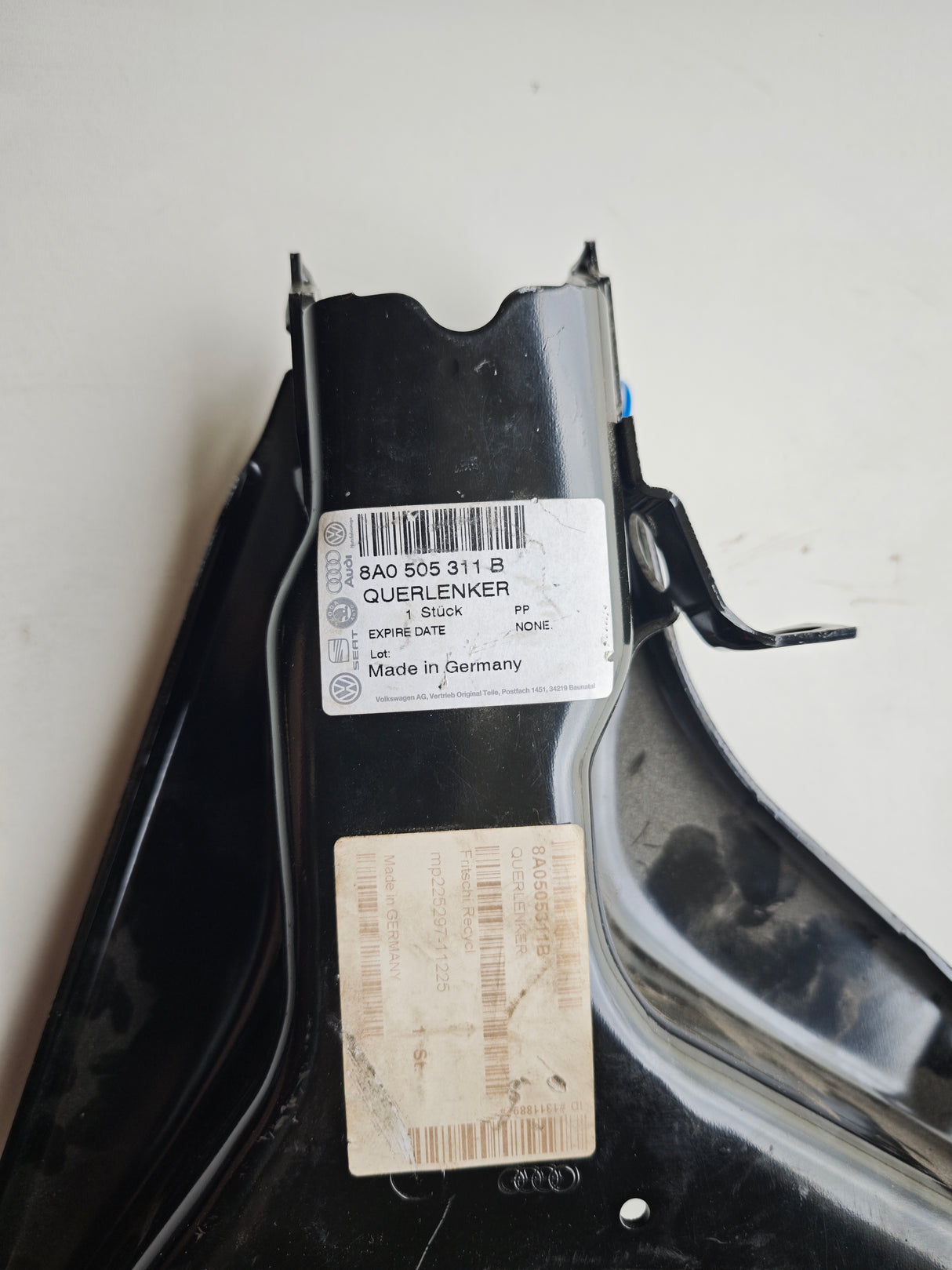 Audi 80 / S2 / RS2 Querlenker Satz – 8A0505311B / 8A0505312B – original, neuwertig