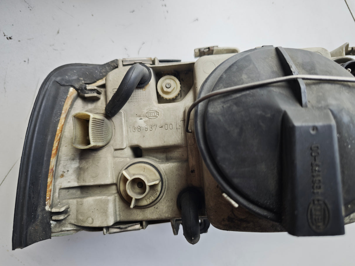 Audi 80 / S2 / Cabrio / Coupé B4 Hella Scheinwerfer Satz – 895941030F / 895941029F – gebraucht