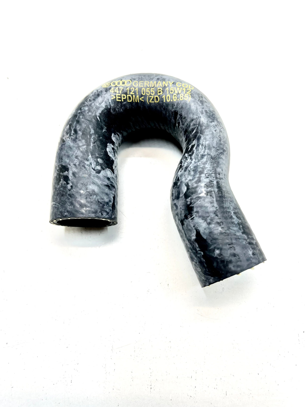 447121055B Kühlmittelschlauch Thermostatgehäuse zum Wasserkühler Original Neuwertig