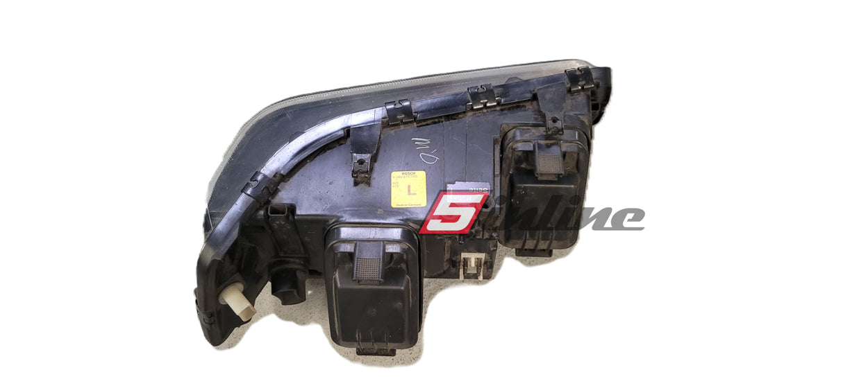 Gebrauchter originaler Bosch Frontscheinwerfer (links) Audi V8, 441941003B