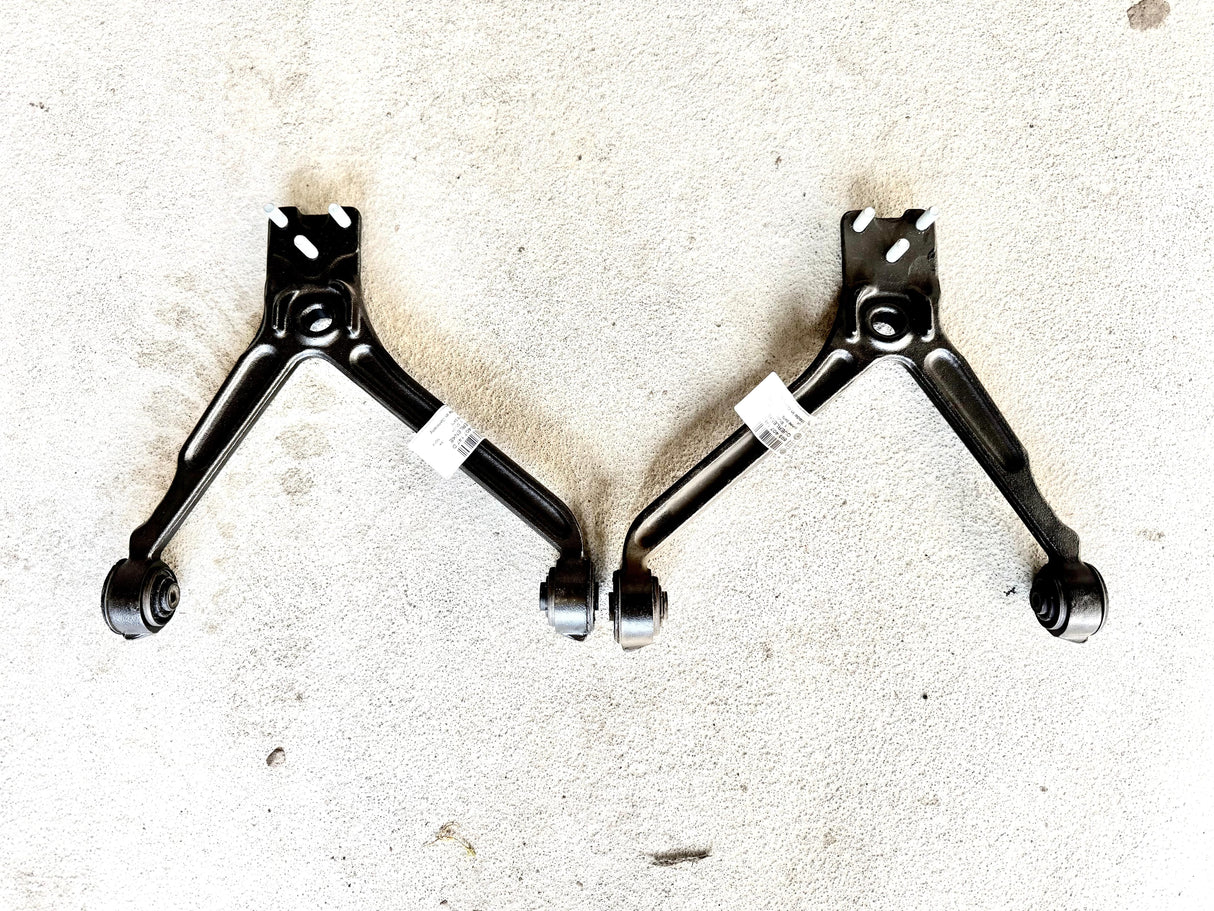 Control arm set Audi RS2 B4 front axle cast arms with rubber bushings - main view