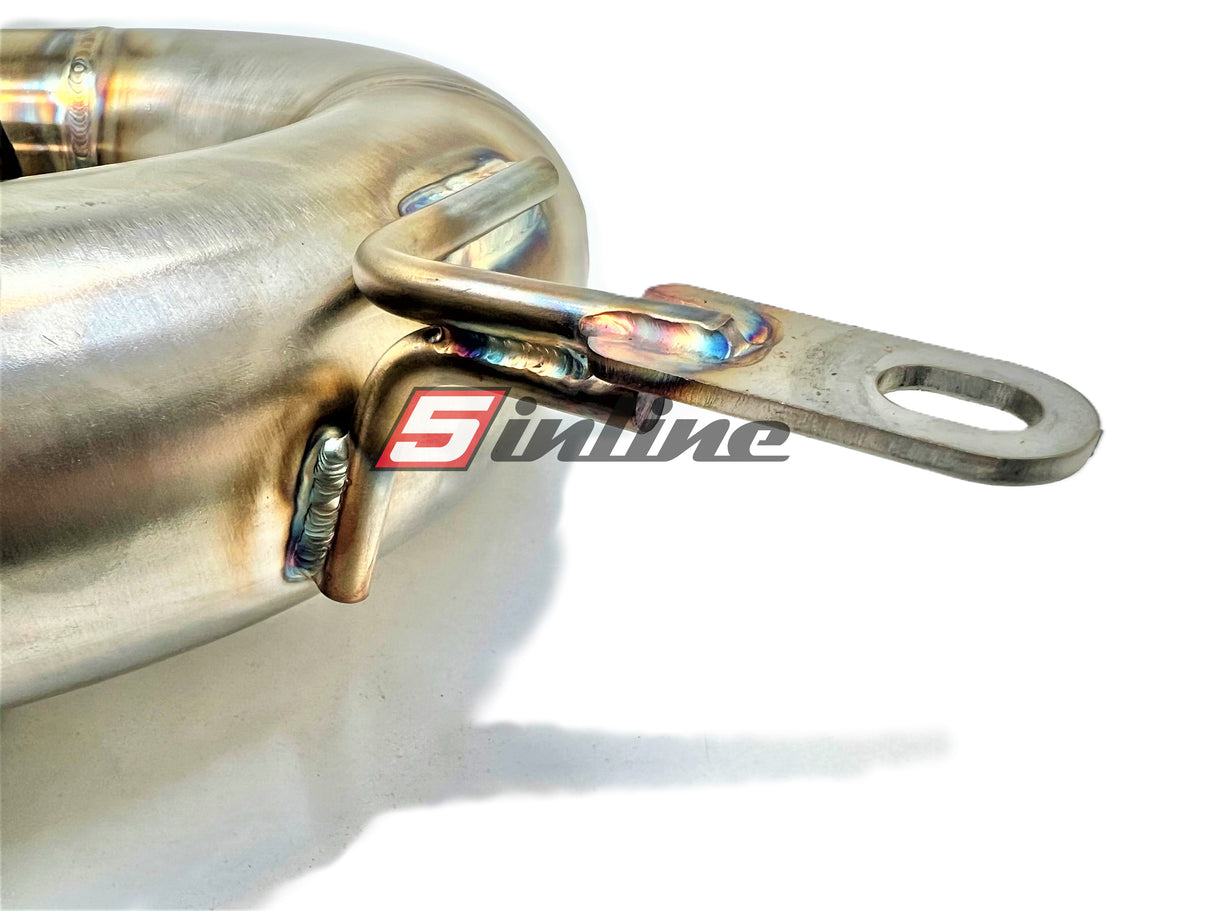 Our stainless steel exhaust system for the Audi S2 Coupe is optimized for sound and dynamic pressure