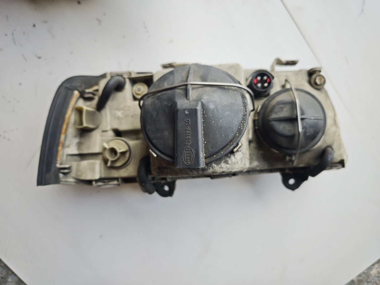 Audi 80 / S2 / Cabrio / Coupé B4 Hella Scheinwerfer Satz – 895941030F / 895941029F – gebraucht