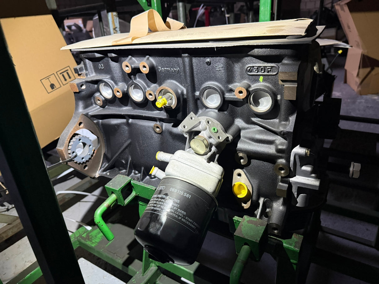 Audi 5 Zylinder TDI Diesel Block 2,5L AEL - WERKSNEU!