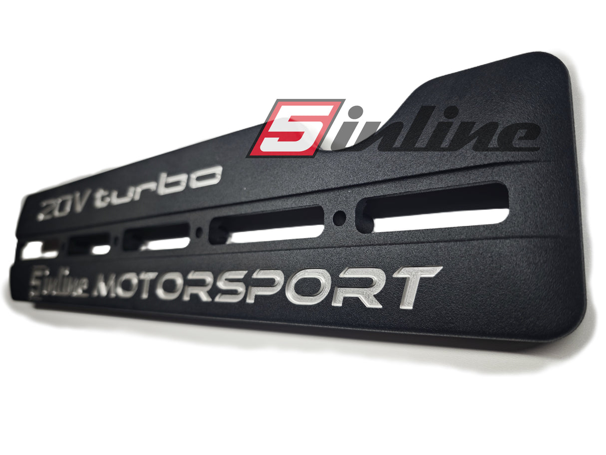 Zündleistenabdeckung / Zündspulenabdeckung 2.5L 20V Turbo schwarz mit Kühlschlitzen und gefrästem Logo 5inline Motorsport